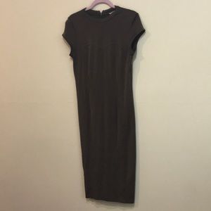 Beautiful olive bodycon dress from H&M.